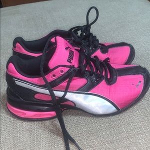Girls puma shoes